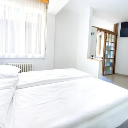 San Carlo Garni 2*